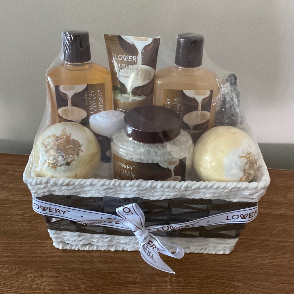 Lovery Vanilla Coconut Bath Set